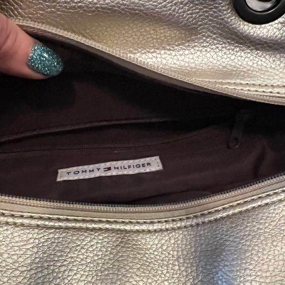 Tommy Hilfiger purse shoulder bag - Picture 9 of 9